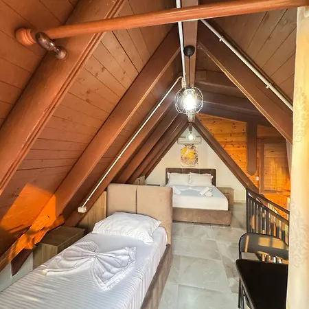 ヴィラ Hill Villa, Gjiri I Lalzit ドゥラス