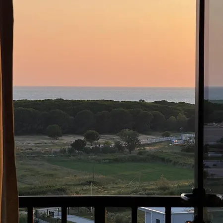 Hill Villa, Gjiri I Lalzit ドゥラス
